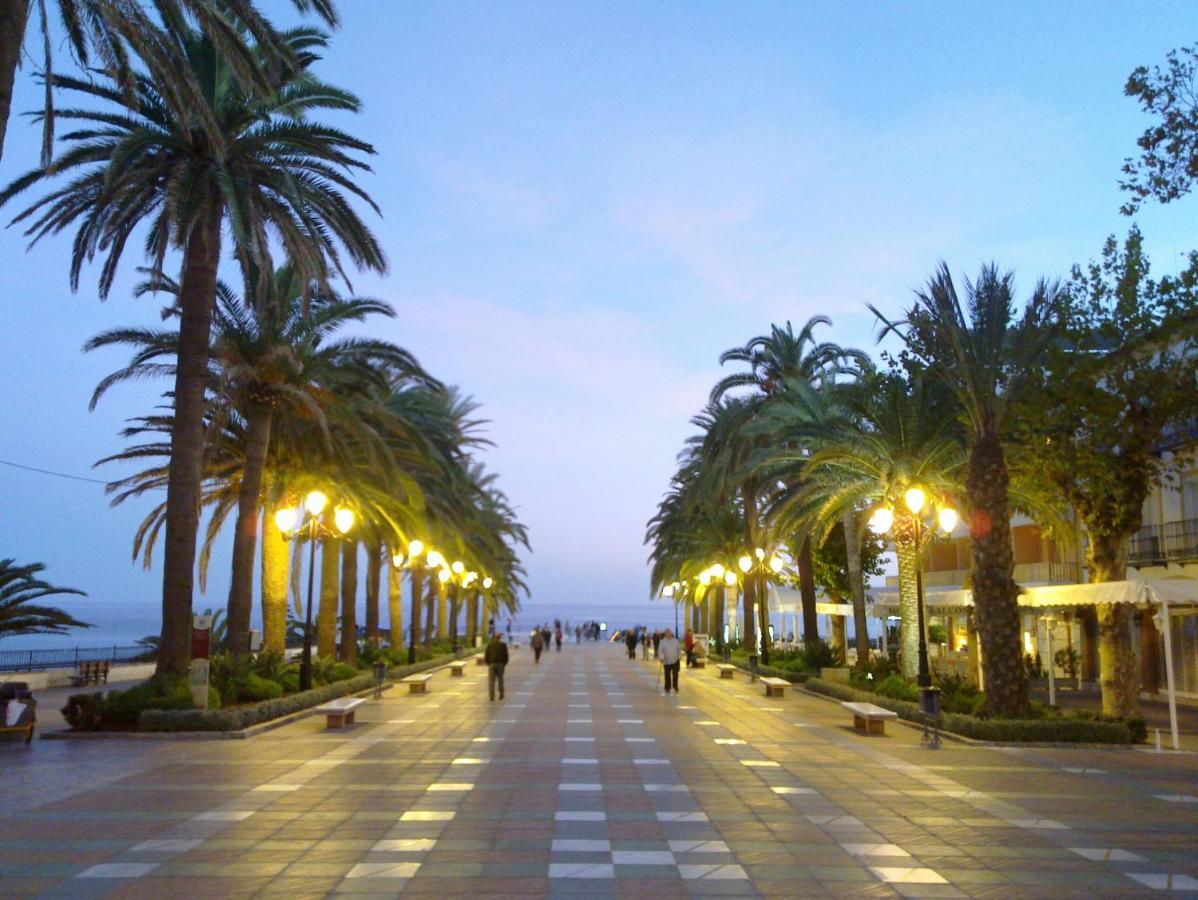 R1358 La Hacienda 10 A Apartment Nerja Luaran gambar