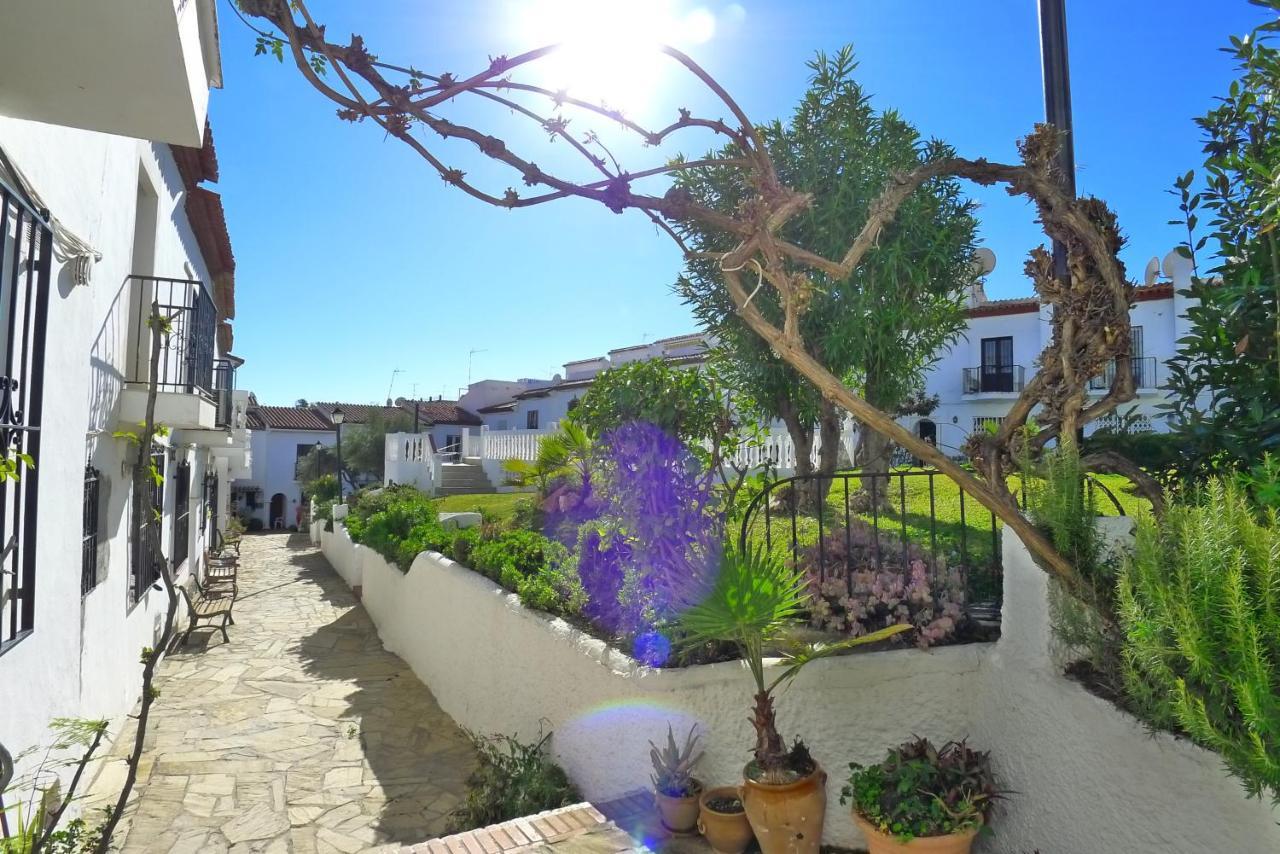 R1358 La Hacienda 10 A Apartment Nerja Luaran gambar