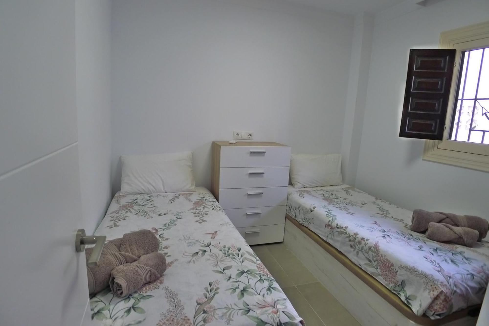 R1358 La Hacienda 10 A Apartment Nerja Luaran gambar